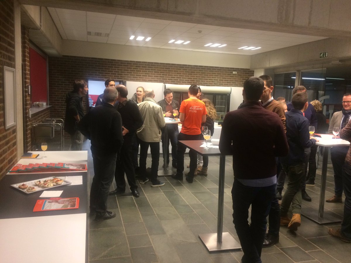 alen_peter's tweet photo. #adviesraad #unit tech &amp; IT #thomasmore #wearegeel   Starten met broodjes om het boeiende werkveld te bevragen! #weareenergietechnologie #tm_emgeel #morebouw #itfactory https://t.co/VR1BDxQjve