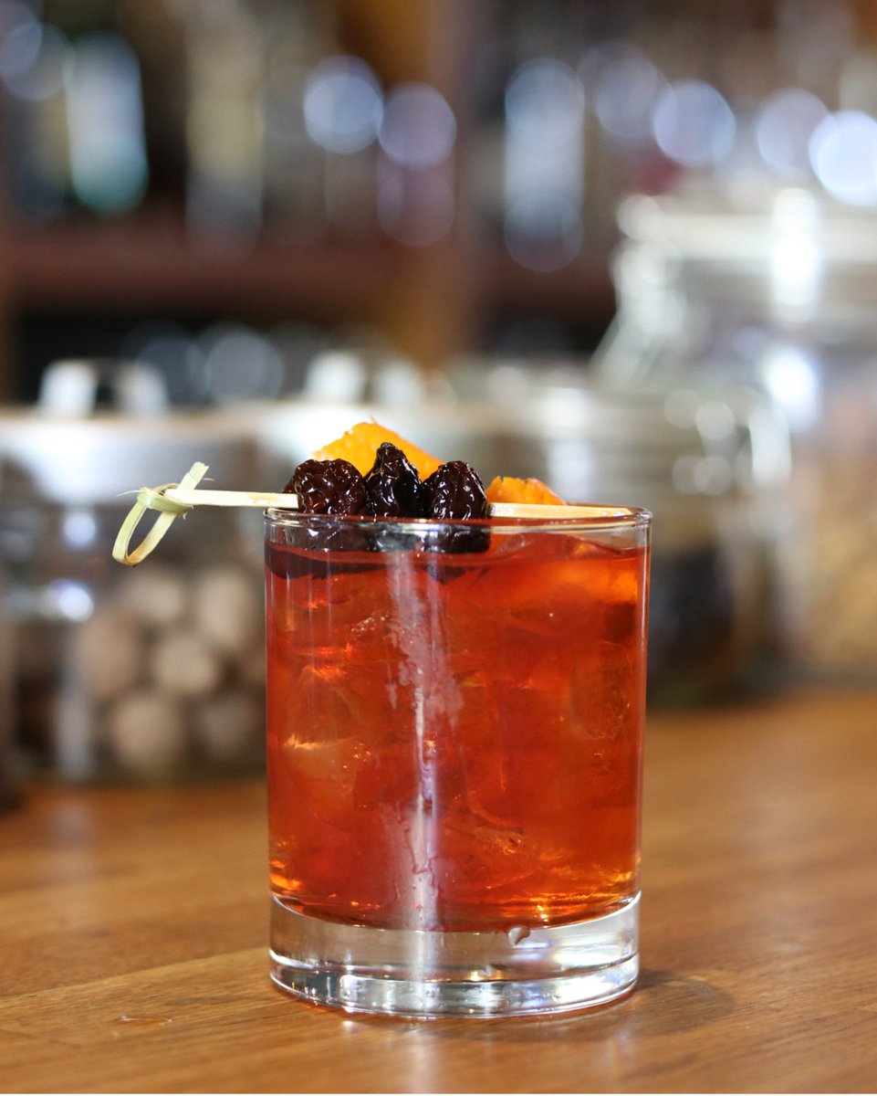 barabajosea's tweet photo. We’ll be at the bar pouring your favorites until December 10. Come drink with us while you can, #Seattle. 🥃🍸🍹 https://t.co/MIeEwt7VCX
