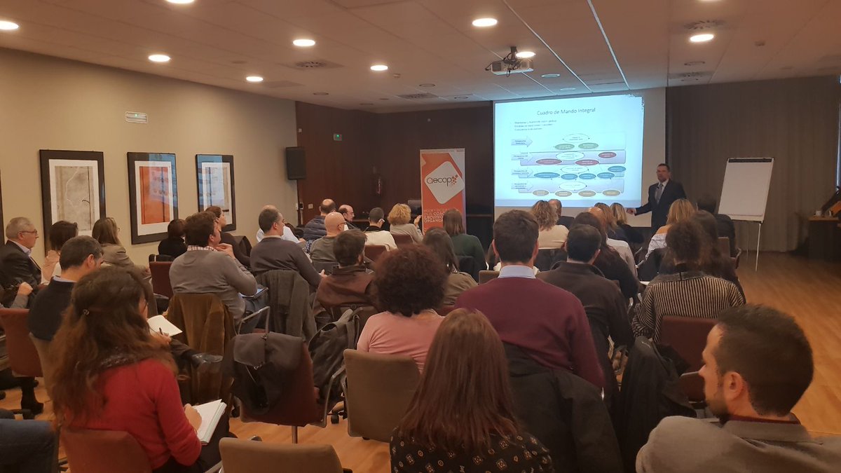 aecopcoaching's tweet photo. Esta tarde en @aecop_cat están celebrando su primer Foro de Coaching Ejecutivo: La aportación del #Coaching Ejecutivo al #cambio  #Organizacional. https://t.co/ptxDPhSevp