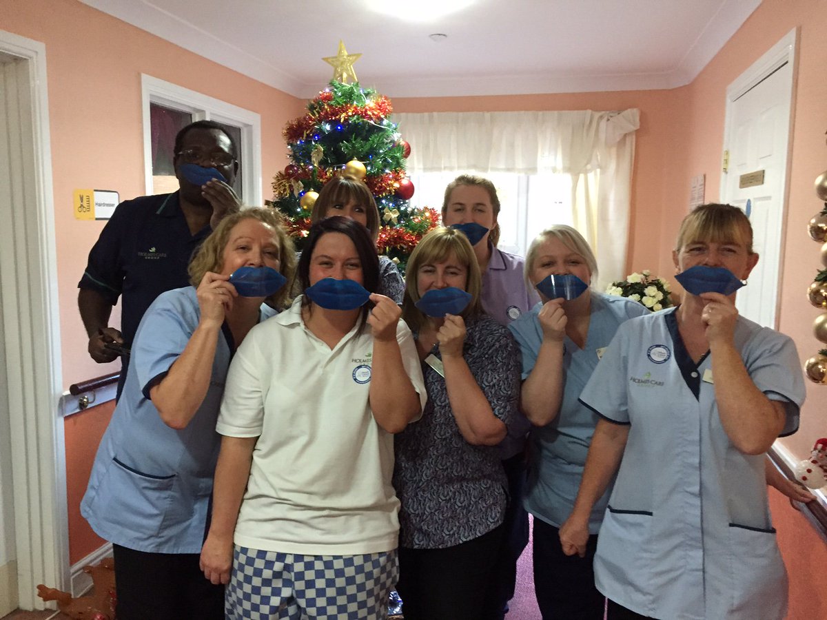 HolmesCareGroup's tweet photo. Caring for Smiles providing awareness, training and support in Larkfield View today! The training aims to improve the oral health of older people, particularly those living in care homes. #NHS #healthierscotland #larkfieldview #carehome https://t.co/5hkbykv0nm