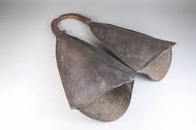 ssymarecords's tweet photo. African musical include a wide range of drums include slit gongs and different types of harps such as kora and ngoni. Many kinds of xylophone and lamellophone and flutes. #MusicalInstruments #MusicInAfrica #Entertainment #Dance #MusicStars #AfricanMusicians https://t.co/iK7OPdhLAX