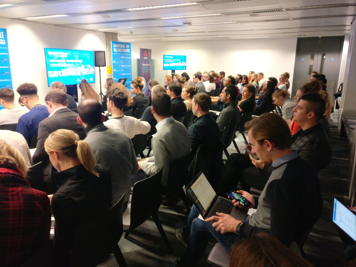 jodiefaitakis's tweet photo. Whoop whoop! #GoDoEventNight has started and tonight it is all about getting to know yourself #selfawareness #innercritic #GoDo https://t.co/19oTKl5PW9