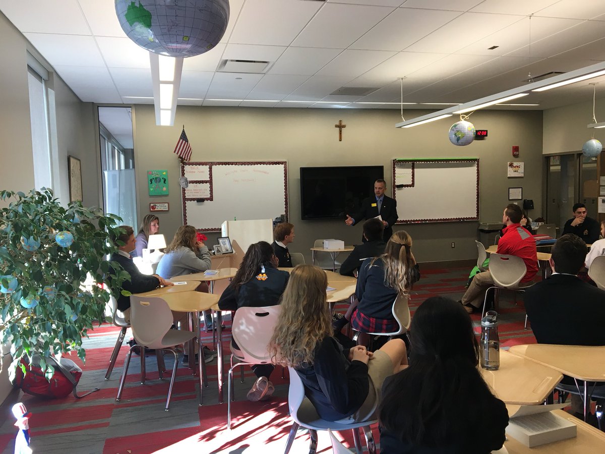 RepMetcalfe's tweet photo. Yesterday I had the opportunity to visit Cardinal Wuerl North Catholic High School in Cranberry Township. I enjoyed explaining my responsibilities as a State Legislator and sharing with students the importance of the Constitution and the role it plays in government https://t.co/P0SnFvC3id