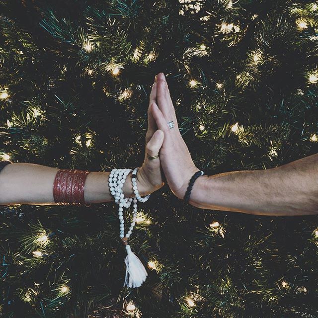 Humanityunified's tweet photo. Yin &amp; Yang. Do you have a special person in your life to share this beautiful Mala set? It’s perfect for couples, friends and anyone two people who embrace a special connection https://t.co/owTayQHY5U