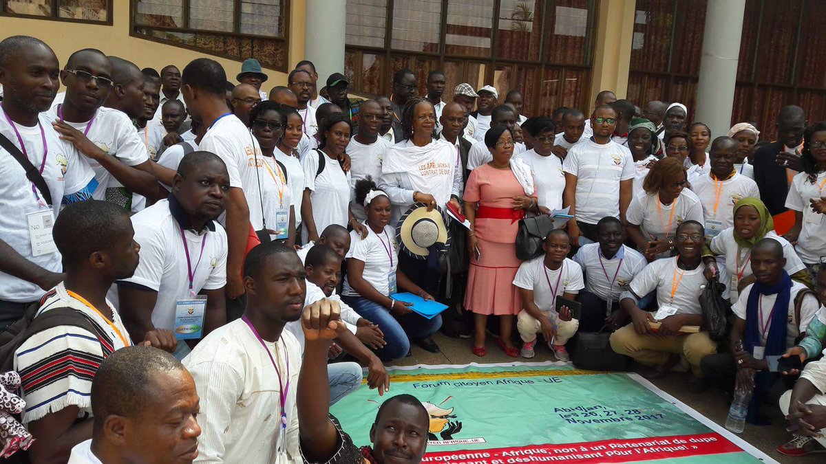 Au cours de ce sommet, plusieurs pays ouest africains étaient représentés pour parler des sujets relatifs aux enjeux et aux défis du continent africain. Notre représentante a réussi à animer un panel sur les causes, les conséquences et les solutions de la migration irrégulière.