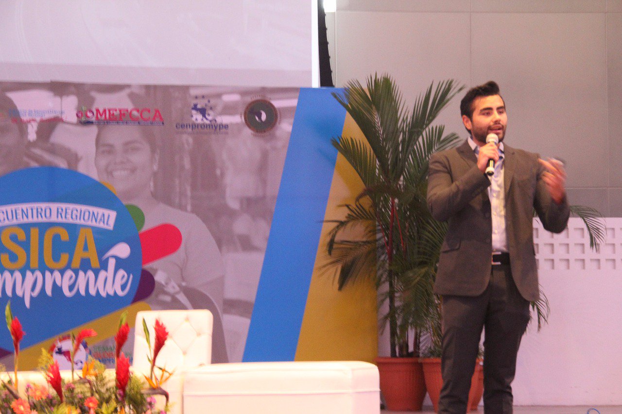 CENPROMYPE On Twitter El Experto Samuel Pe a De AVM Mex Presenta cenpromype-on-twitter-el-experto-samuel-pe-a-de-avm-mex-presenta