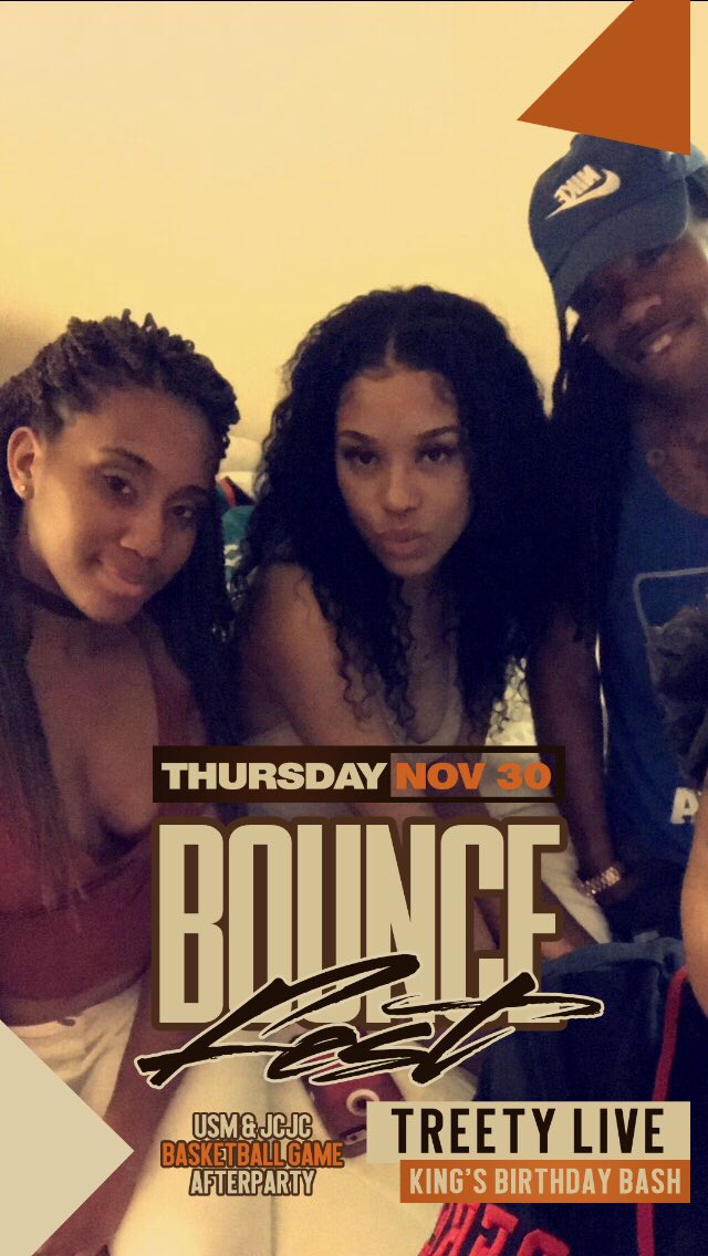 IAmMrForex's tweet photo. A whole lot of ass shaking Thursday #bouncefest https://t.co/eHEKRgVVrU