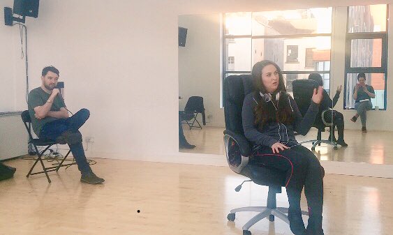 AndreaCleary's tweet image. 1/2 way through week 1 of development for #Annie&amp;amp;TheArmchair The talent in this room is colossal🎤🎼🎭  Thank you at @dublinfringe @artscouncil_ie @DruidTheatre @IrishTheatreIns @projectarts For the support #artistsupport Making w/ @sarahabaxter @dvddnh @KatieOKelly1 @mohnjorton