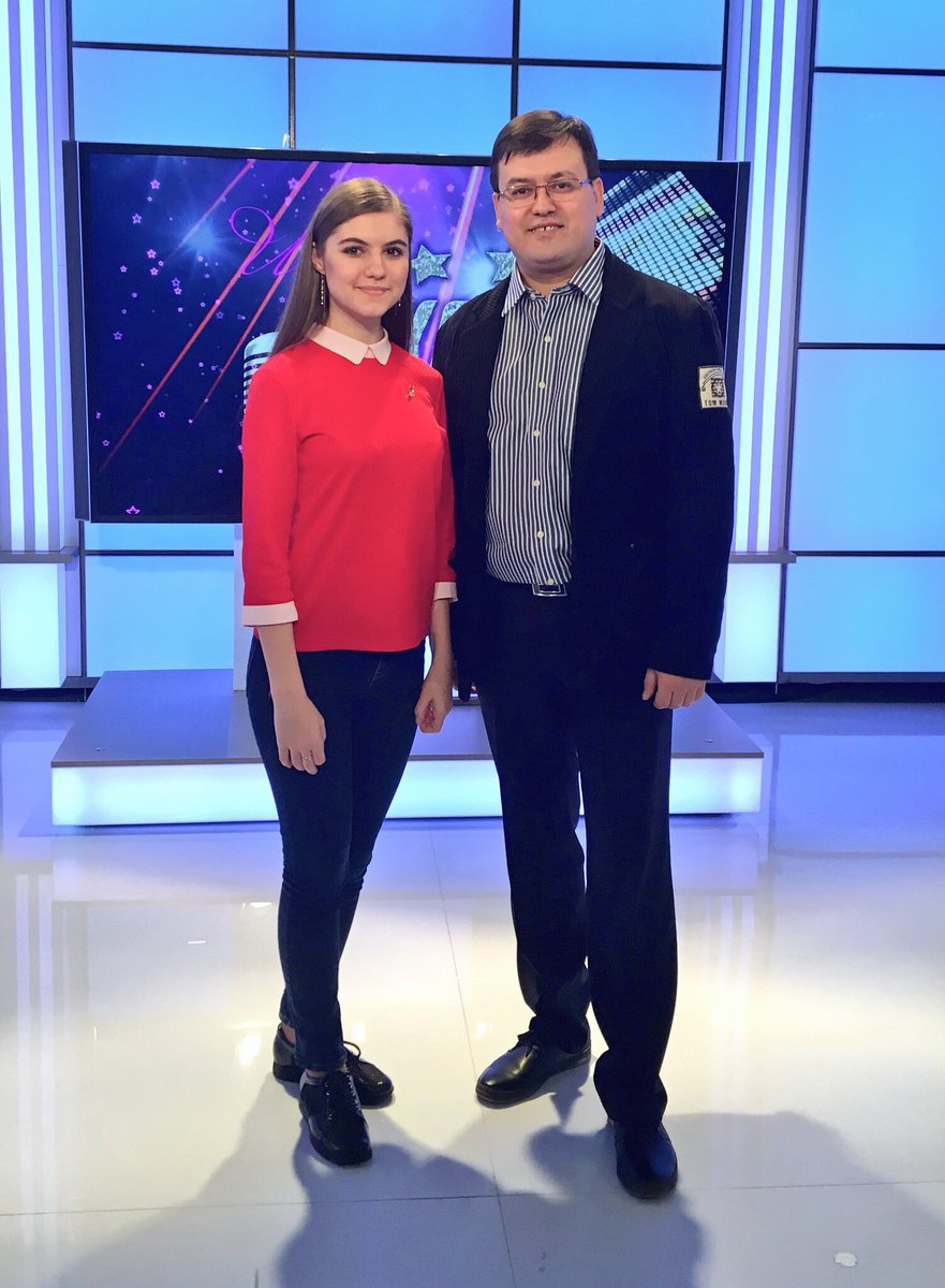 titova001's tweet photo. Со своим «наставником» на проекте Край Талантов !☺️☺️ #крайталантов #крайталантов2018 #крайталантовпенза #экспрессбенд #Пензаконцерт #россия1 #россия1пенза https://t.co/SONzMHxagm