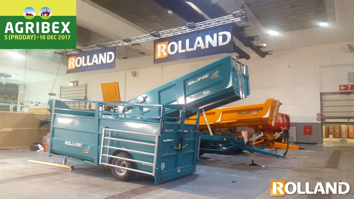 RemorqueROLLAND's tweet photo. 🚨 #SalonLive ! Montage en cours du stand #Rolland à @Agribex Bruxelles ! Bravo à Christophe notre technicien SAV et notre importateur Marijsse qui battent des records, le montage démarrait ce matin ! 💪 RDV à partir de Mardi 5 Décembre au Palais 9, Stand 9101 ! 😊 #ROLLTEAM https://t.co/oT5GcegZJ3