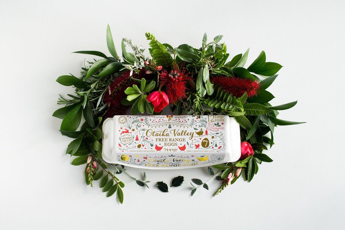 otaikavalley's tweet photo. The Christmas tree isn't the only thing getting LIT this year. Check out our limited edition size 7, 12 pack festive packaging in stores TODAY! #otaikavalleychristmas #otaikavalleyeggs #happyhensgoodeggs https://t.co/vPcXZoNf9f