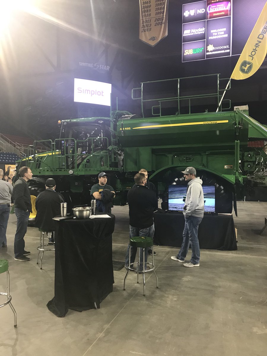 #RDOequipmentco and #JohnDeere providing commercial Ag Service Providers with real solutions for the problems they are facing in today’s commercial Ag business #hagie #agchat