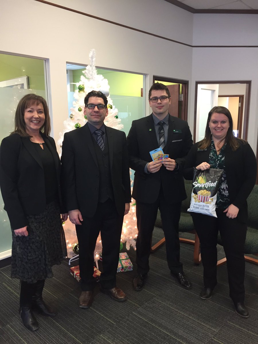 Second Sherwood Park branch being recognized for great Wealth partnerships!! This time Wye Road, awesome job! <a href="/AnnechristineG/">Anne-Christine Gagné</a> <a href="/brooks0559/">ShonaBrooks</a> @KLoebach_TD