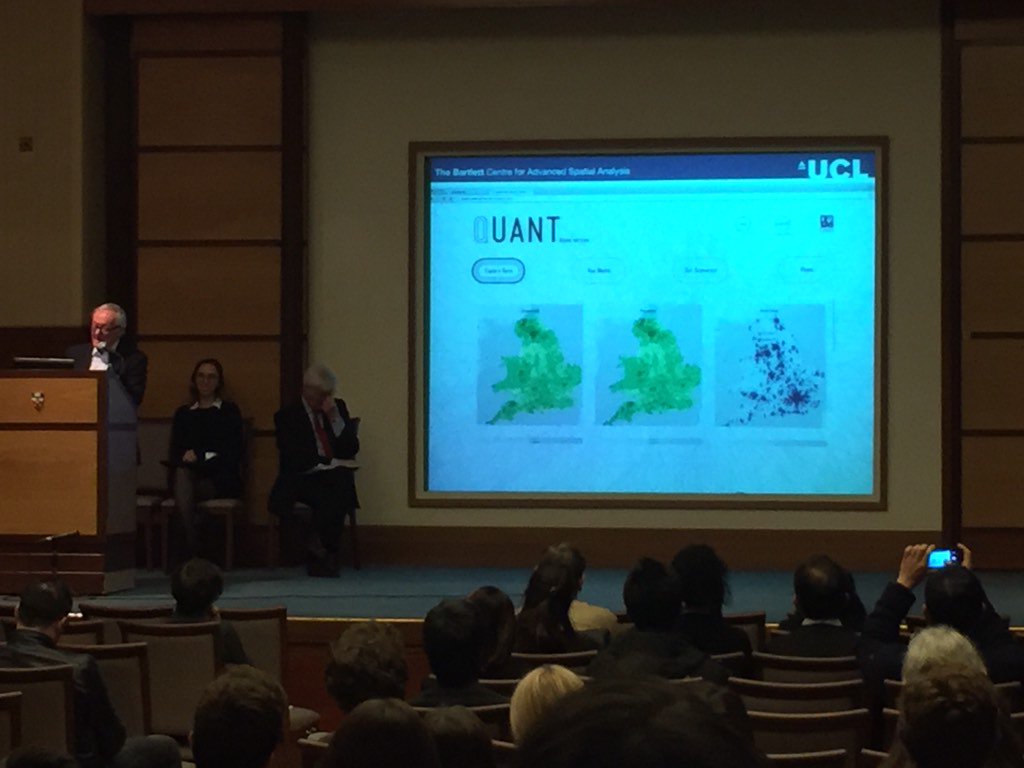 CASAUCL's tweet photo. Final presentation for day 1 by @jmichaelbatty on Quant, a web-based model built with Richard Milton https://t.co/YcJgBHzNiu