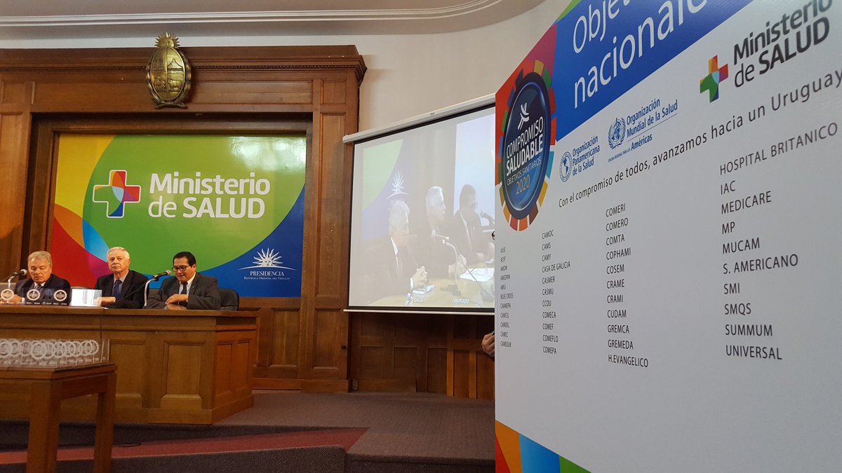opsomsuruguay's tweet photo. Para la OPS/OMS en Uruguay ha sido un enorme privilegio acompañar este proceso de construcción de política pública de salud #CompromisoSaludable @MSPUruguay https://t.co/fmPC3QzhxD