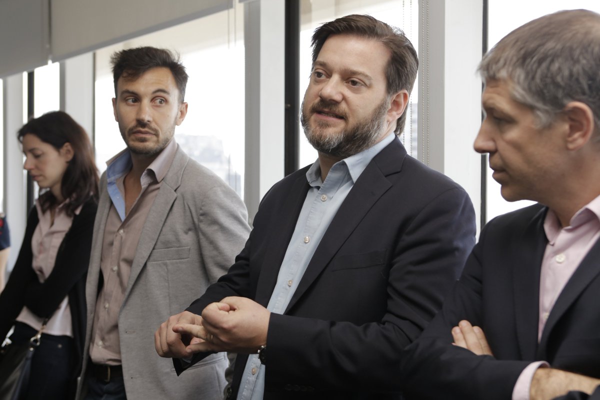 primarytrading's tweet photo. Nos visitó @TimDraper y hablamos sobre nuestra visión del futuro en #fintech
#Bitcoin #Blockchain #DerivadosClimáticos #S4Index #Broker #asaService #ExS #gas #energía #renovable https://t.co/iPCQnZ7D98