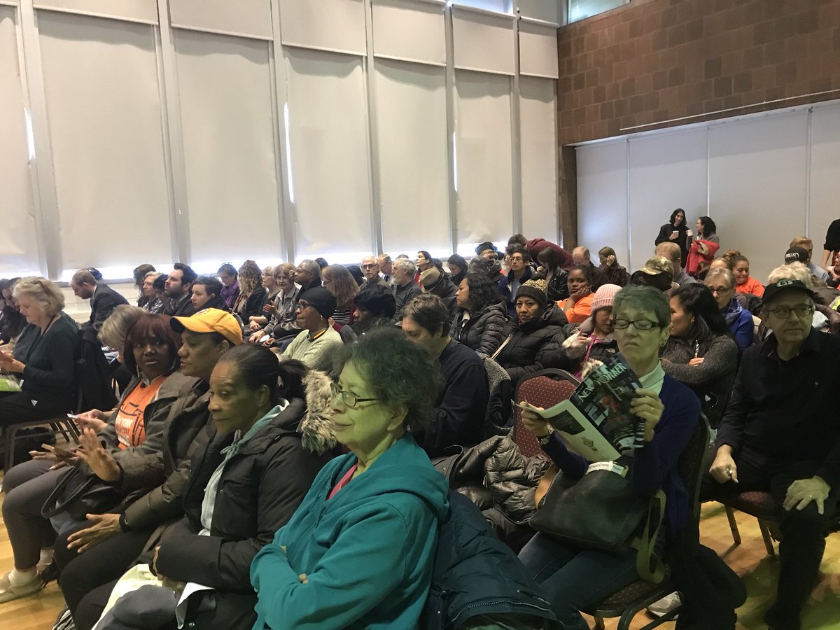 350's tweet photo. In NYC today, hundreds joined a rally & public advocates' meeting calling for #divestment of NYC's pension fund from fossil fuels. #NYDivest Read more: https://t.co/gOJkPx5mce https://t.co/n7k4vkEuJu