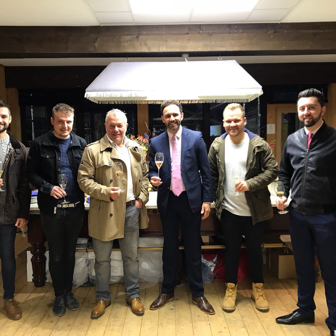 SolentHotel's tweet photo. Today Steve the hotel GM and key F&amp;D team members today visited @Hambledonwine for a tour of the vineyard and experienced both wines and knowledge #Hambledonwines #wines #vineyard #sparklingwine #thwaites #local #winelover #WineWednesday https://t.co/SYY7PcOfuT