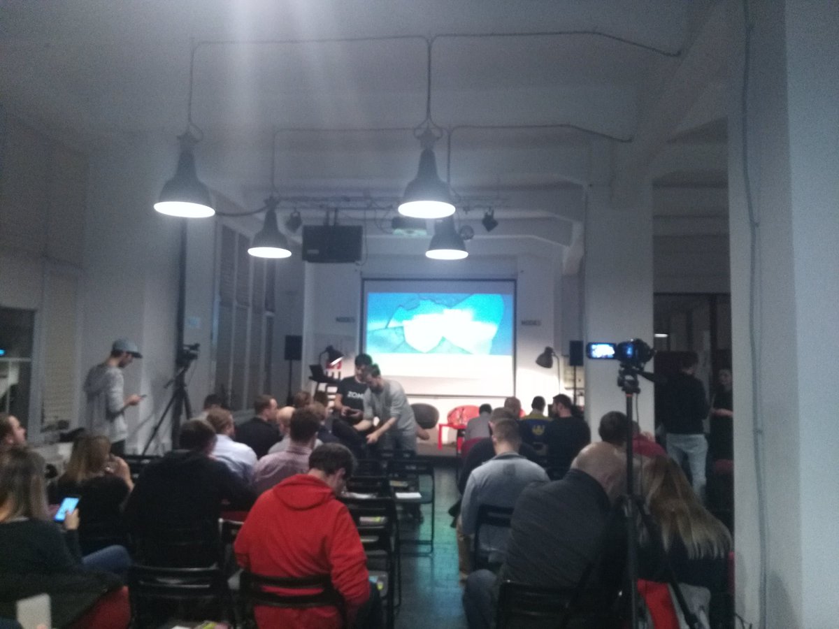 KosLadislav's tweet photo. Specifické weby z pohledu analytiky a SEO (onepage, lightboxy, záložky, atd.) #pstreda #node5 https://t.co/RraAElXAJ5
