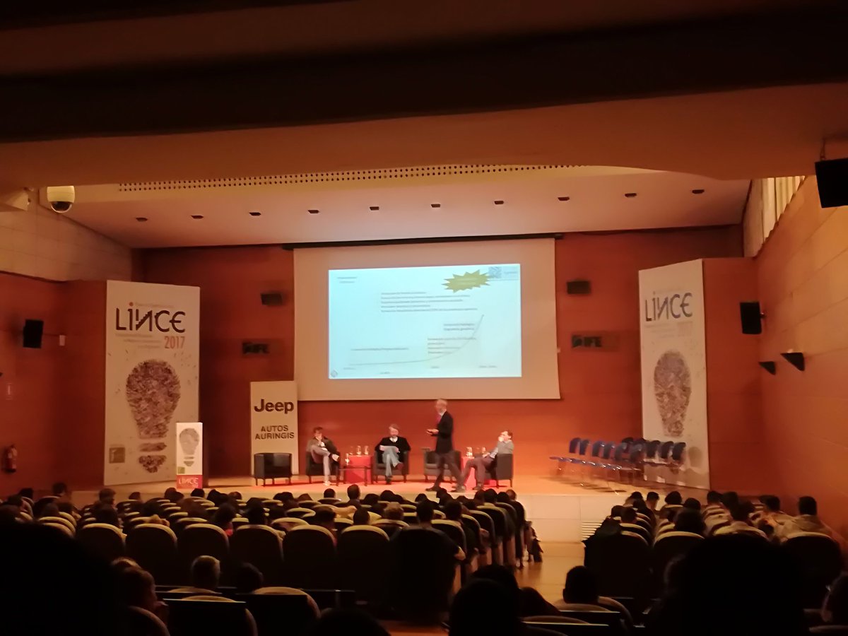 legal_label's tweet photo. @legal_label finalista en #ForoLince2017 @FERIASJAEN compartiendo conocimientos sobre #emprendimiento #innovacion https://t.co/deRbsd1baY