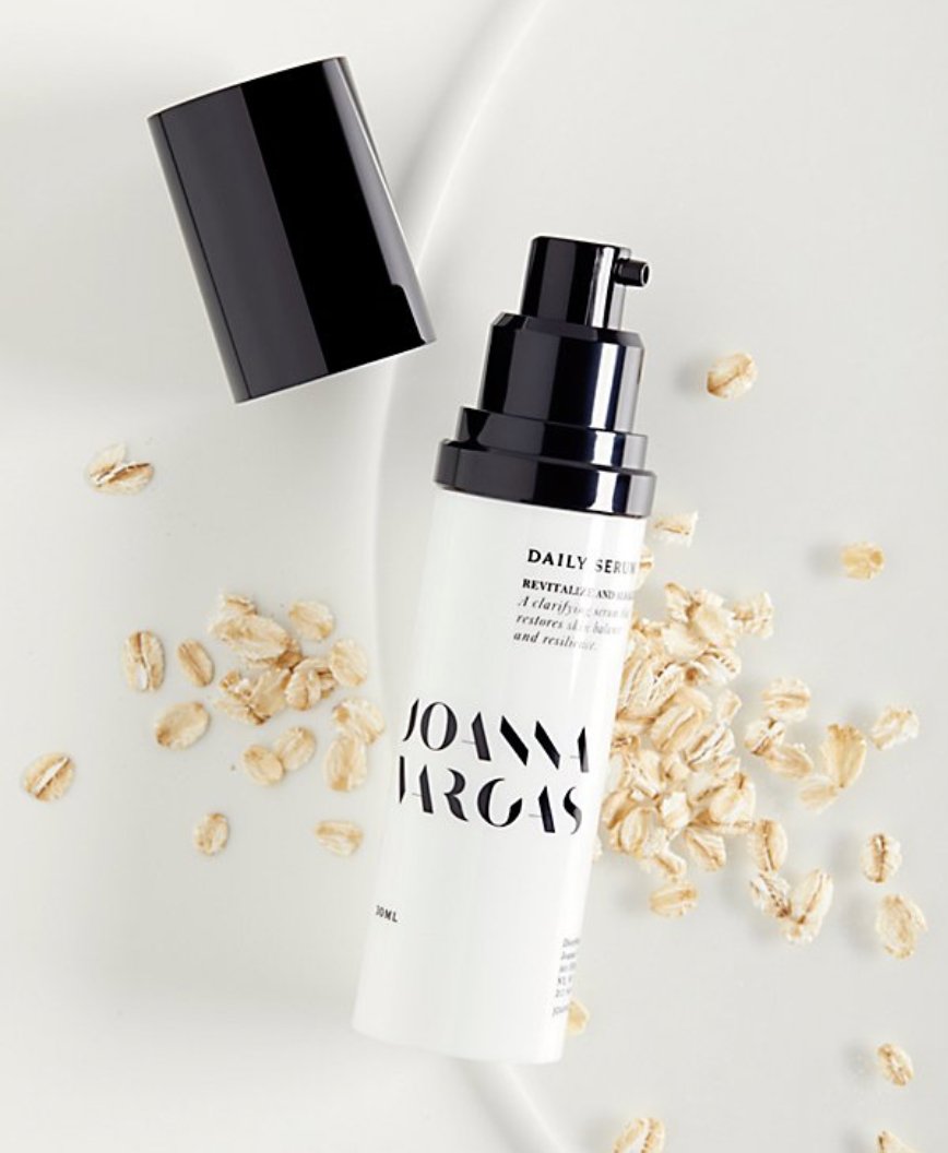 TheLoDownBlog's tweet photo. #GiftGuide: Tried and True gifts for the #Beauty Lover in your life https://t.co/vWFCt7N2Lg https://t.co/Prrr8oM8Ce