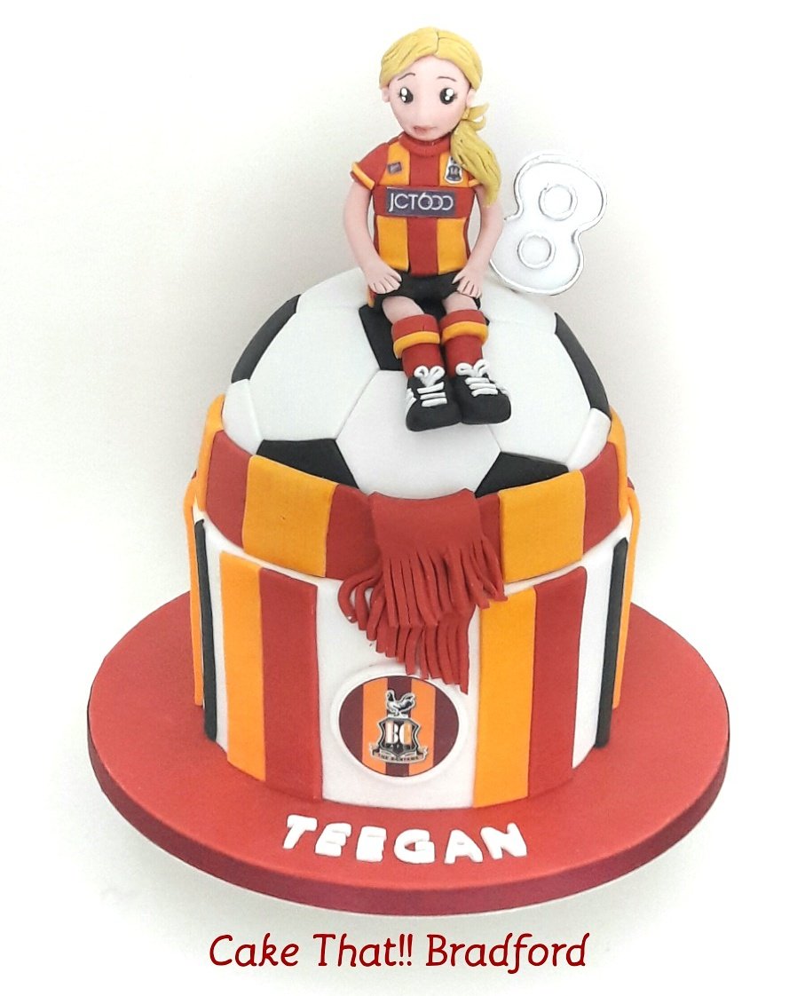 cakethatbfd's tweet photo. Happy 8th Birthday to Teegan xx @commercialBCAFC @officialbantams #officialcakepartner to #bradfordcity https://t.co/QhCKEuxVZD