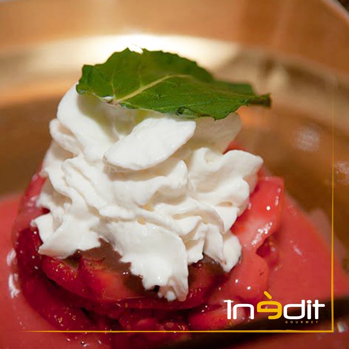 IneditGourmet's tweet photo. After the meal comes the best part of it, a delicious dessert! Here at #IneditGourmet we make your dreams come true! Rejoice in the middle of the week! https://t.co/Zr6cD42jIY