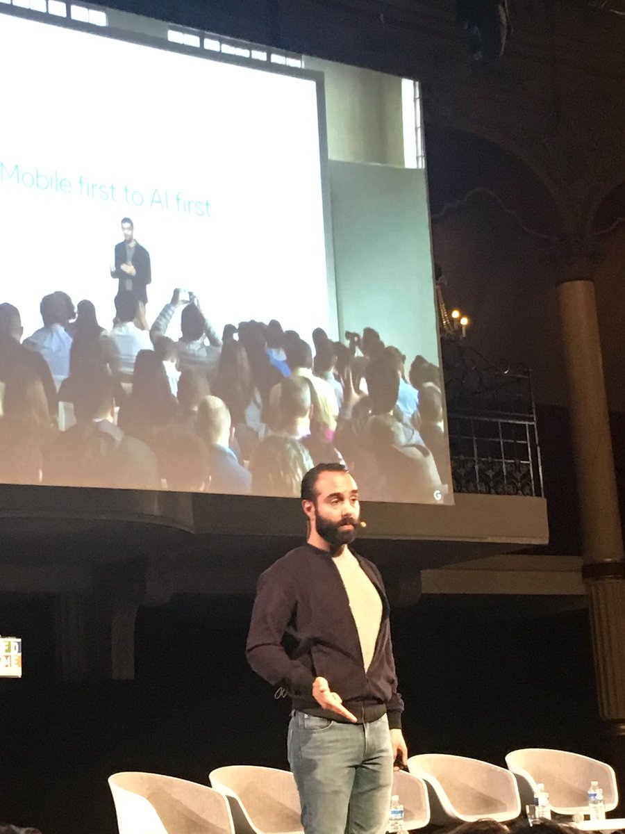 ABrouquier's tweet photo. @StephaneMallard  en pleine « disruption » à la convention de la FDME, en présence du @S2ICF @SVDIfrance et la @FFIE_fr https://t.co/oUQdWmERDD