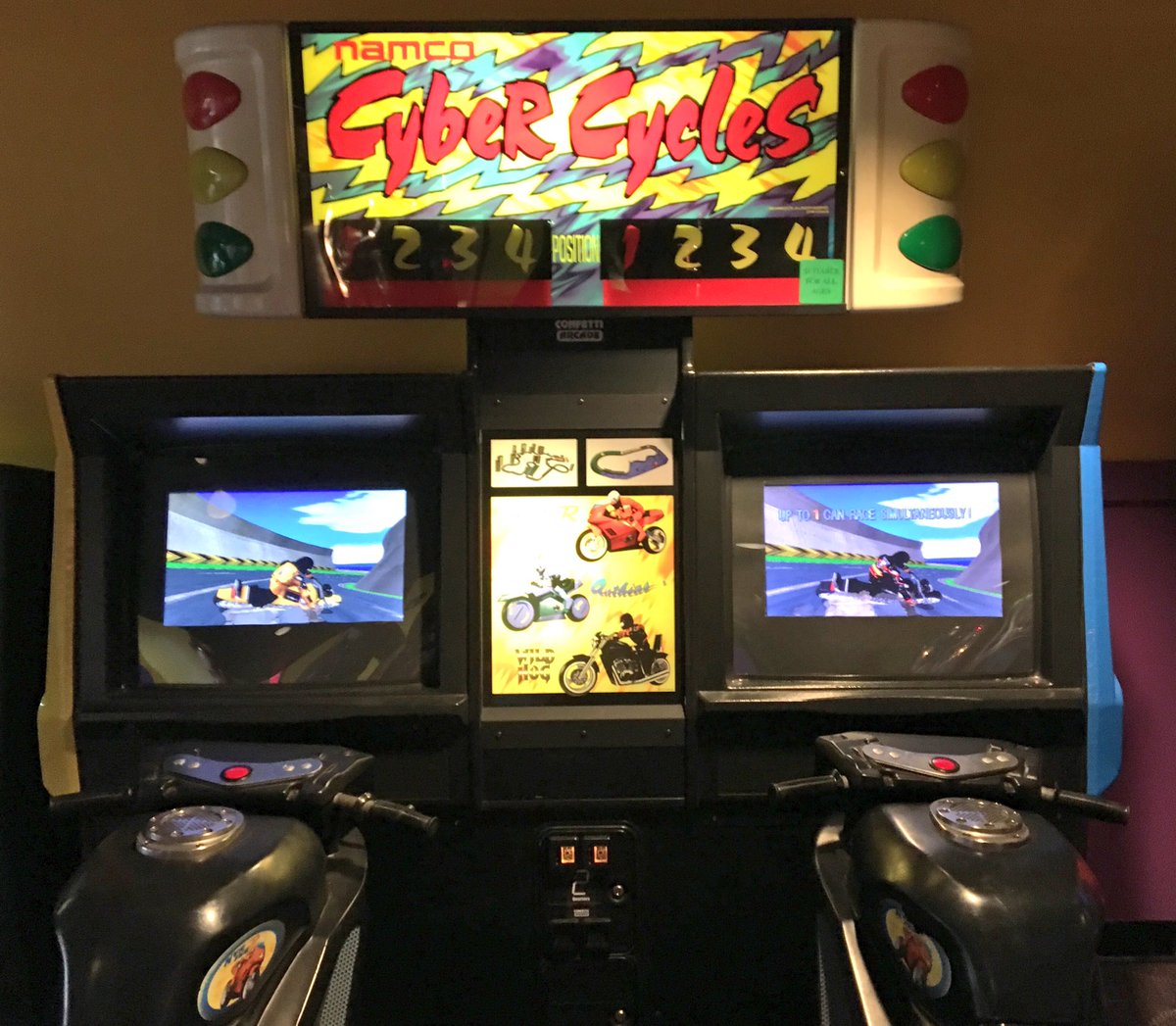 GarbageBarf's tweet photo. Get your Big-Ass Polygons ready to race man. Now with two life like environments to choose from #RETROGAMING #retroarcade #cybercycles https://t.co/Mgt5LTp18l