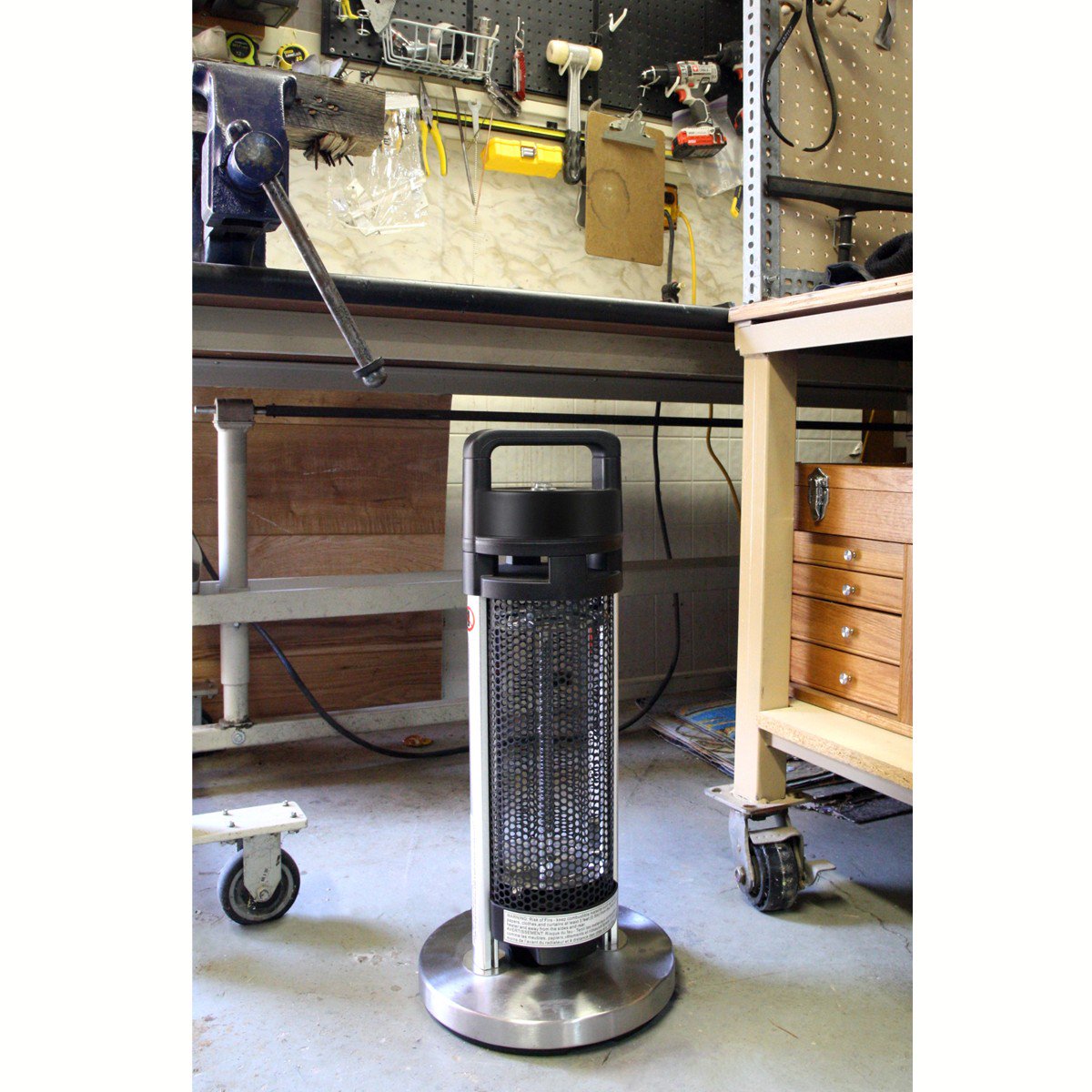 The_REL_Group's tweet photo. #Ventamatic Portable Patio Heater (25 Inch)! Great for heating up indoor shops and garages! For more info: https://t.co/q7urC68pad
.
Do you already have this product? Send a picture of you using it & we will feature you in an upcoming post.
.
#hvac #heat #heater #workshop #garage https://t.co/LQBB6ruhtP