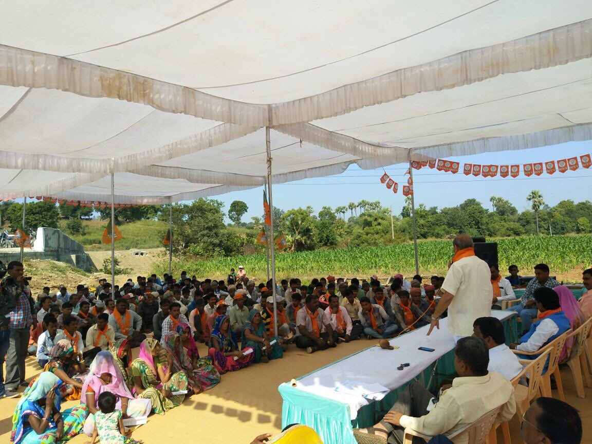 Jaydrathsinhji's tweet image. Public meeting held in Various villages of #Ghoghamba Taluka District #Panchmahal