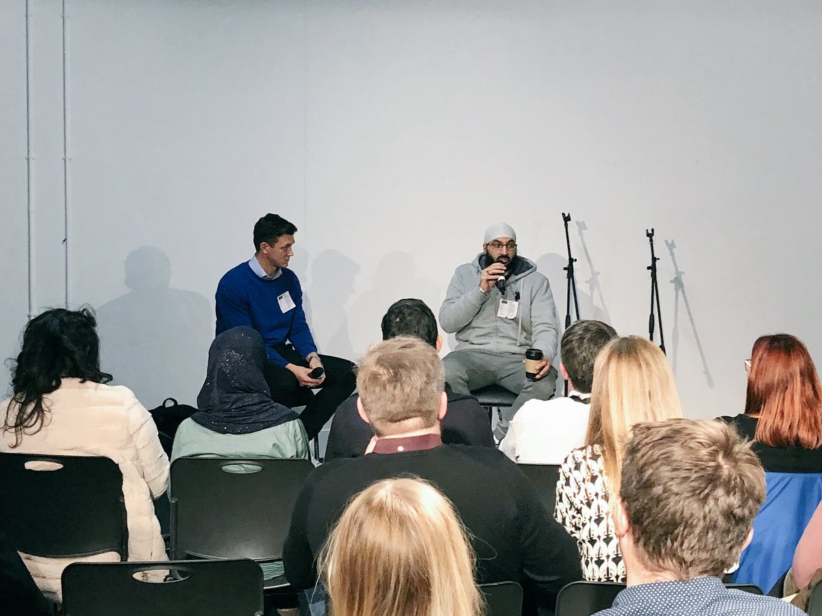 FunoonLondon's tweet photo. .@englandcricket’s @MontyPanesar talking spin and culture at the @sciencemuseum at their #illuminatingindia late. #montymania https://t.co/OozMQbd3Ec