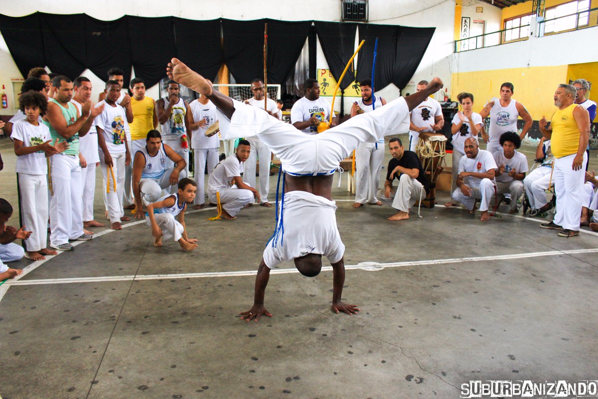 suburbanizando's tweet photo. |Capoeira Sinhá| 2017 |Pilares - RJ|

(Parte 2/6)

#FocoNoSubúrbio https://t.co/SLbV4qETYZ
