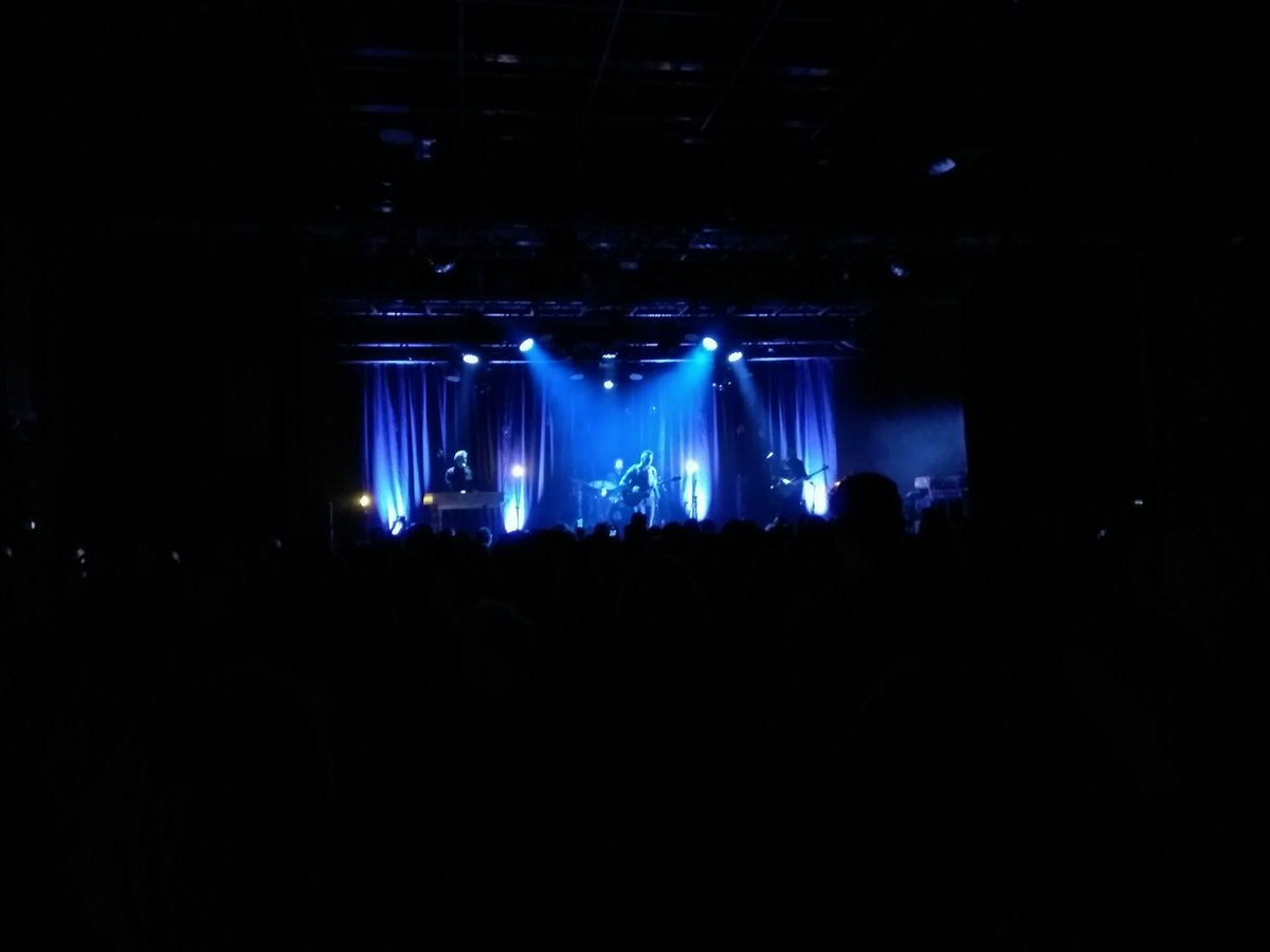 kinta44's tweet photo. Asaf Avidan #KlubStudio #Krakow #mikrokosmos #wpolrocku https://t.co/197DTyiUQr