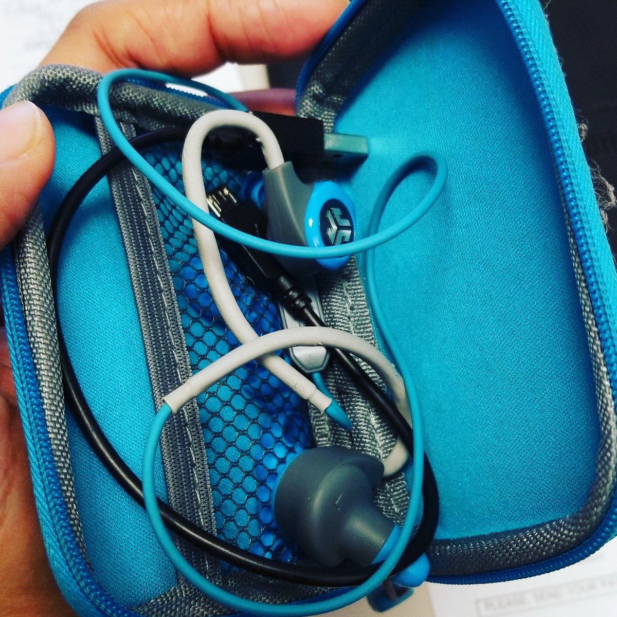 wrightontherun's tweet photo. These bad boys (@JLabAudio  Bluetooth) are fully charged and ready for my workout tonight. I will run if it's the last thing I do!!!... And strength train... and core stuff... 

#determined #wednesdayworkout #runraleigh #5k #8k #10k #crosstraining https://t.co/fc3WYoqxTZ