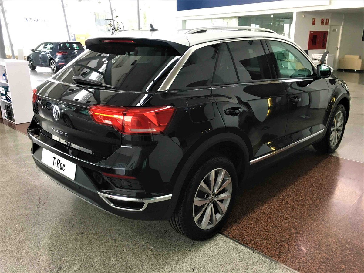 VWGilauto's tweet photo. NUEVO VOLKSWAGEN T-ROC. Ven ya a conocerlo a NUESTRA EXPOSICIÓN y configúralo a tu gusto. ¿Te animas? #Volkswagen #Gilauto #Granada https://t.co/V41jpzcj9R