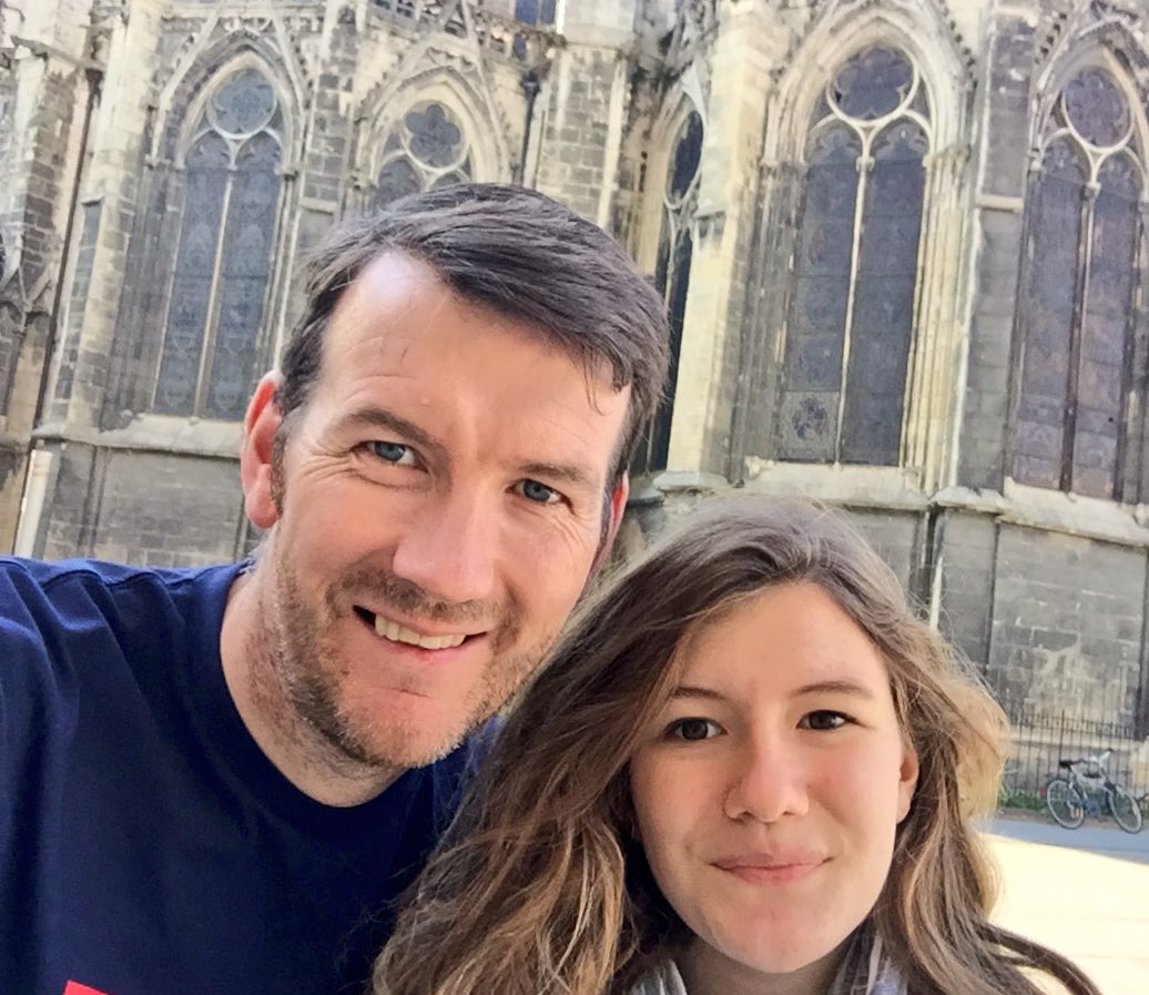 Allyhunter's tweet photo. Hi friends can you please show some love to my strong, loving, dedicated and caring daughter @emmathehunter . Trying to win her over to @twitter. #cometothelightside https://t.co/YeUtI6dLbr