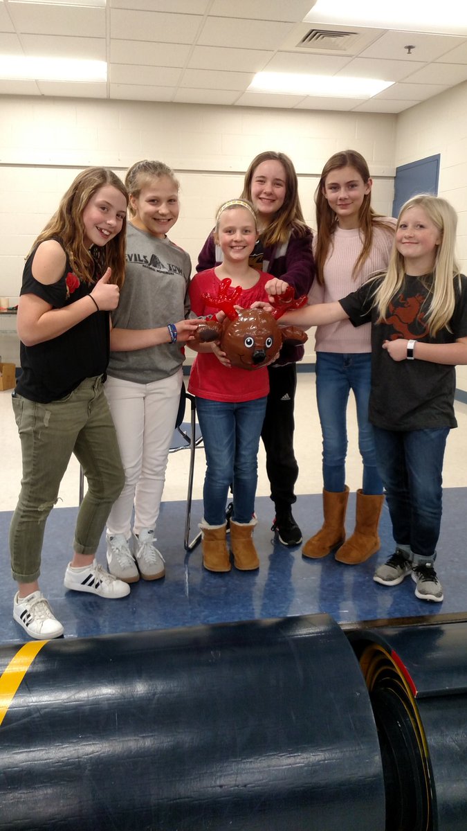 wtsstuco's tweet photo. Bring in those toys and cash to support the Kapco/Webster toy drive. Bring your donations to the stage before school Monday, Dec
 4- Thursday, Dec. 14. #wearewms https://t.co/4sLsFBYSLn