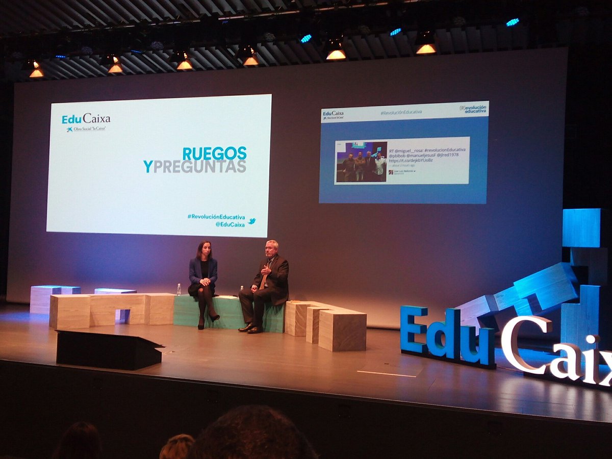 mrodsolis's tweet photo. "El éxito educativo es que los estudiantes se sientan competentes y preparados para el mundo después de la escuela." #RevoluciónEducativa #PBL https://t.co/nfTTwXWPFw