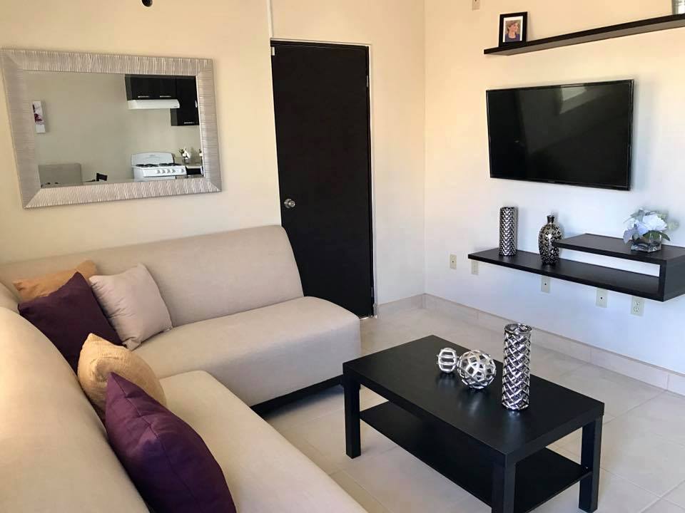 PromocasaMX's tweet photo. ¡Conoce tu próxima casa en Pacífica Residencial en #Mexicali!  😍
Mas información: https://t.co/yPVOz6tuHM

#casas #Mexico #bienesraices https://t.co/xqAI4TemNp