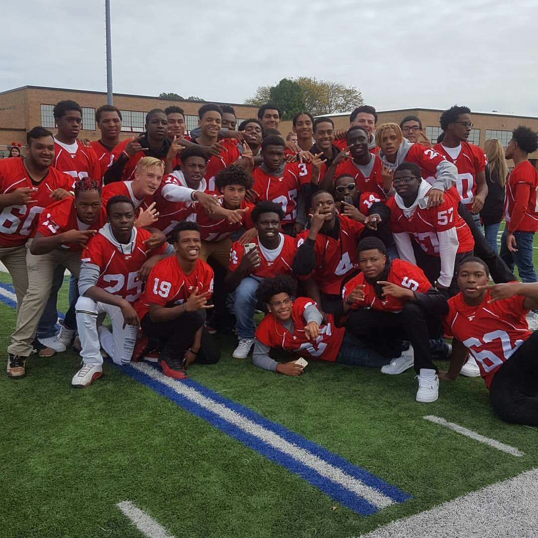 Jay2Allen's tweet photo. They never saw us a threat! Was never thought of as playoff contenders! #YoungSquad #DontSleep #WeHungry #WeAllWeGot #WeAllWeNeed #Freeport #RedDevils
https://t.co/M7BJMeyLkh
@Temple_FB @CoachChrisAsh @GHoward_Scout @GamecockFB @StonyBrookFB
#ShutUpAndHit https://t.co/WzShrN6mio