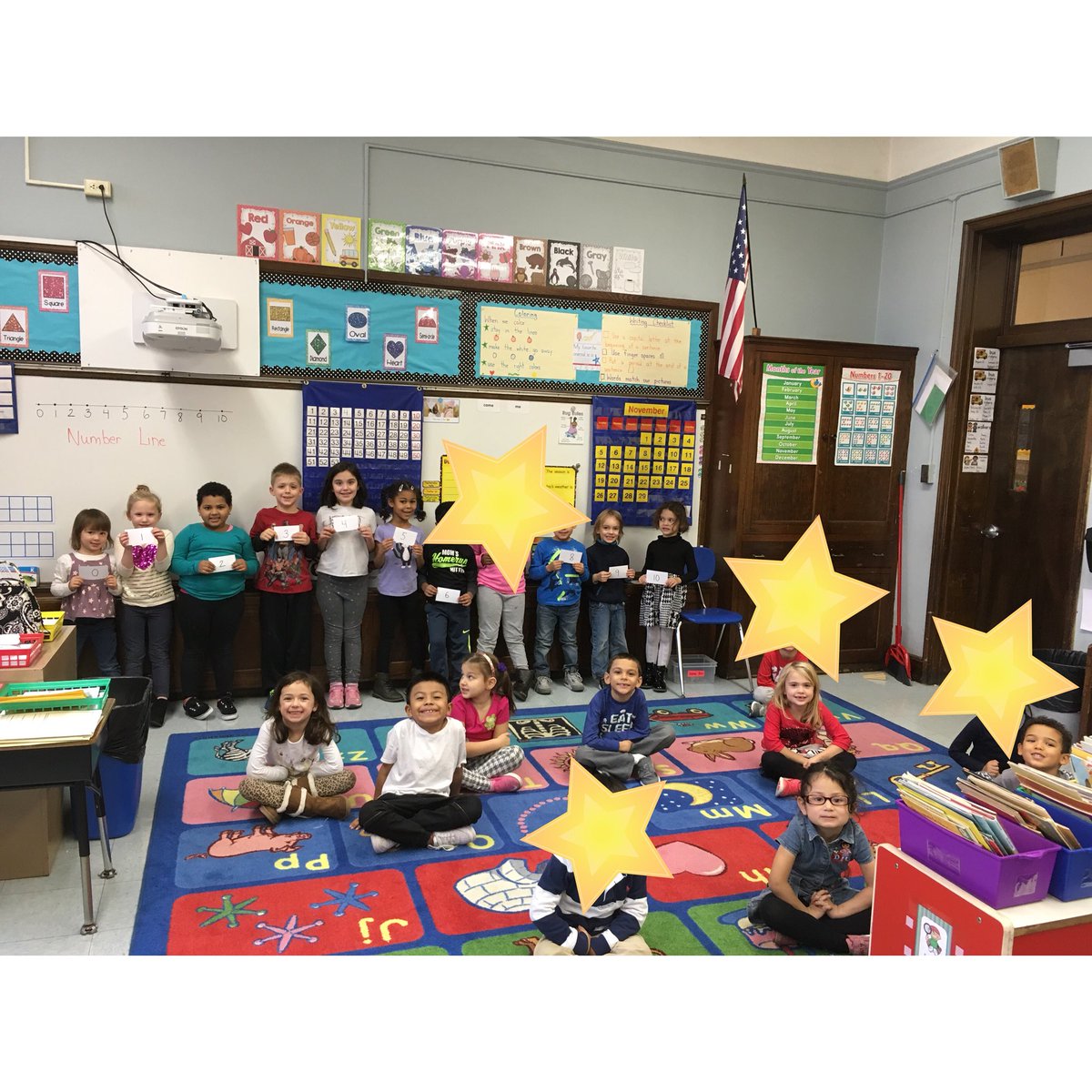 MsNeenan_DWS's tweet photo. We made a human number line to count from 0-10! #weelearn #weecount https://t.co/gGewB9ggFL