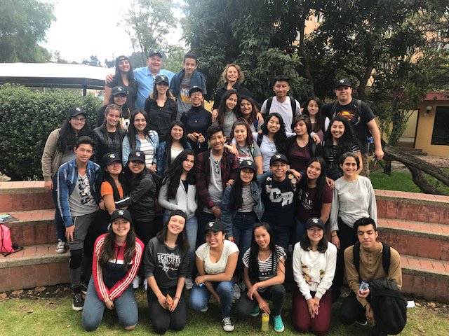 CRJesuit_TC's tweet photo. Read about our recent service trip to Columbia! https://t.co/3xdeJZHONB #cristoreyproud #alwaysservingothers https://t.co/b6ItxzXrvG