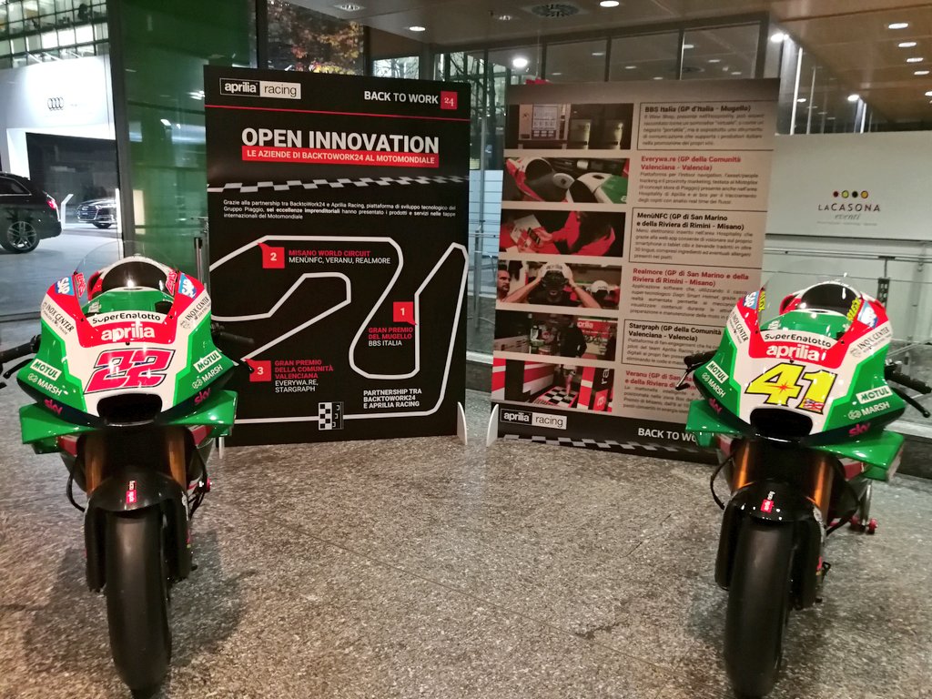 BacktoWork24's tweet photo. Stasera con noi anche @ApriliaOfficial, una partnership di successo che ci vede in prima linea nel portare in #italia un progetto di valore per le #pmi e #startup #openinnovation #btw24awards #BestOf #innovazione #impresa #manager #investitori #29novembre #Milano https://t.co/EKwsZ3V0Lb