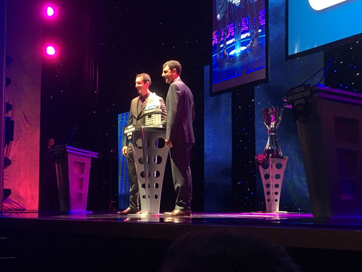 Congrats to the 2017 #CoorsLightPole Award winner <a href="/KyleBusch/">Kyle Busch</a>!