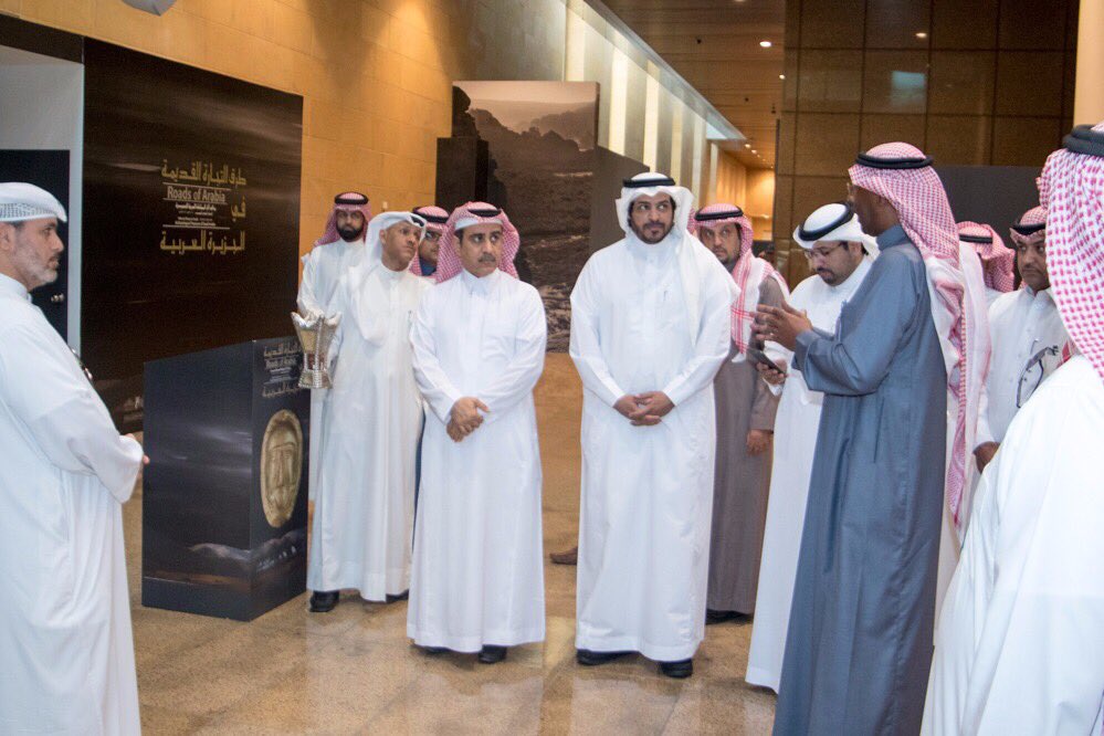 QSamya's tweet photo. معرض #روائع_الآثار_السعودية موروث وتاريخ المملكه بطريقة عرض جاذبه وشرح تفصيلي شيّق تشرفت بالحضور مع مجموعة إعلامية ضخمه وبدعوة من قائد وحدة "كتّاب الرأي" الآستاذ ماجد آل حسنة #هيئة_السياحه له كل الشكر الجزيل 🌹 https://t.co/MiC5bGn8U2