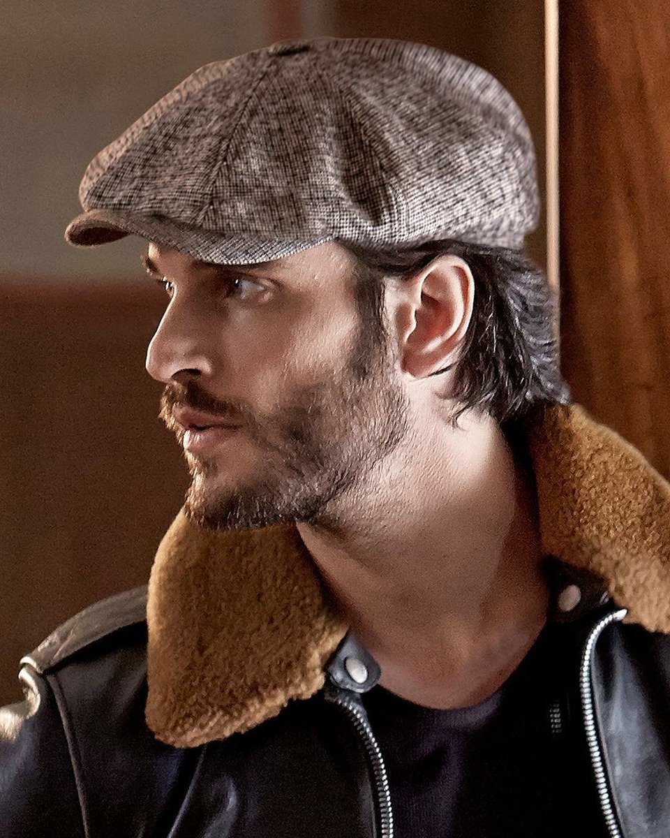 DanieldiTomass0's tweet photo. @danielditomasso for (RT) #BaileyHats π΅π #BaileyHatsofHollywood #Fordmen #DanieldiTomasso https://t.co/rQxtMlvO0H https://t.co/nvFdgipdNz