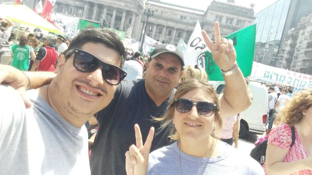 Paula_G83's tweet photo. El @FrentePilarense presente en la marcha en el Congreso #NoEsReformaEsAjuste https://t.co/TbgO4Bnu9q