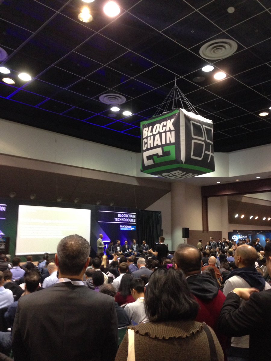 CampbellYore's tweet photo. #Ethereum is to blockchain what JavaScript is to the web - @sonmdevelopment #BlockchainExpo https://t.co/93rcvhHPcp