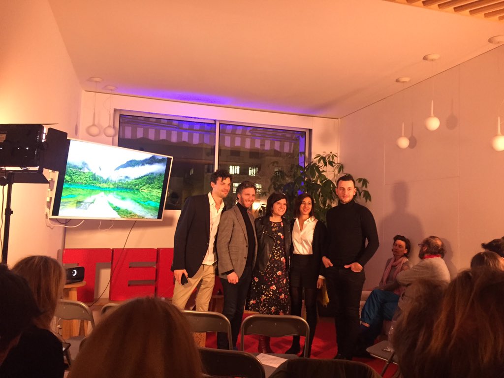 Babbler_rp's tweet photo. @AzanSarah est speaker ce soir pour @TEDxParis "Comment les idées naissent-elles?" #tedx #speaker #conference #talk #startup https://t.co/PEsbx5Z3Kv